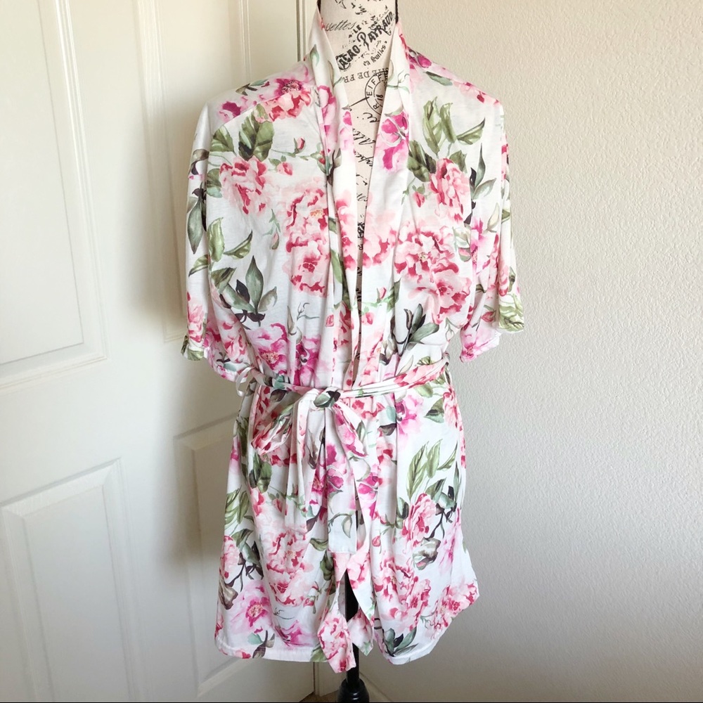 Show Me Your MuMu Brie Robe OS - Picture 2 of 10